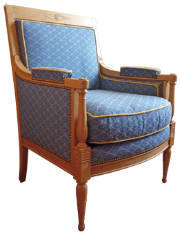 Pour mettre au goût du jour de vieux meubles de famille, rien de tel qu'une séance de relooking chez un tapissier décorateur. Le changement de parure n'enlève en rien à la distinction de ce mobilier en lui assurant, au contraire, de traverser les âges.