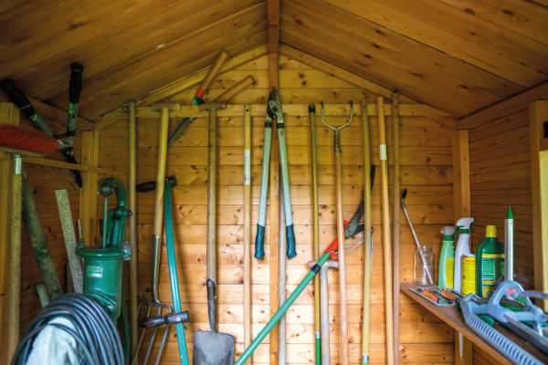 Vérifier et nettoyer au besoin ses outils pour une meilleure efficacité.